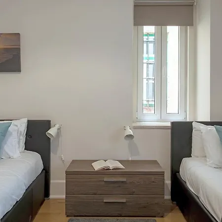 Plum Guide - Rocky Mountain Apartment *