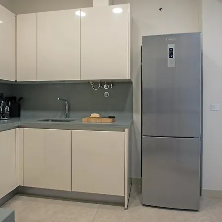 Plum Guide - Rocky Mountain Apartment